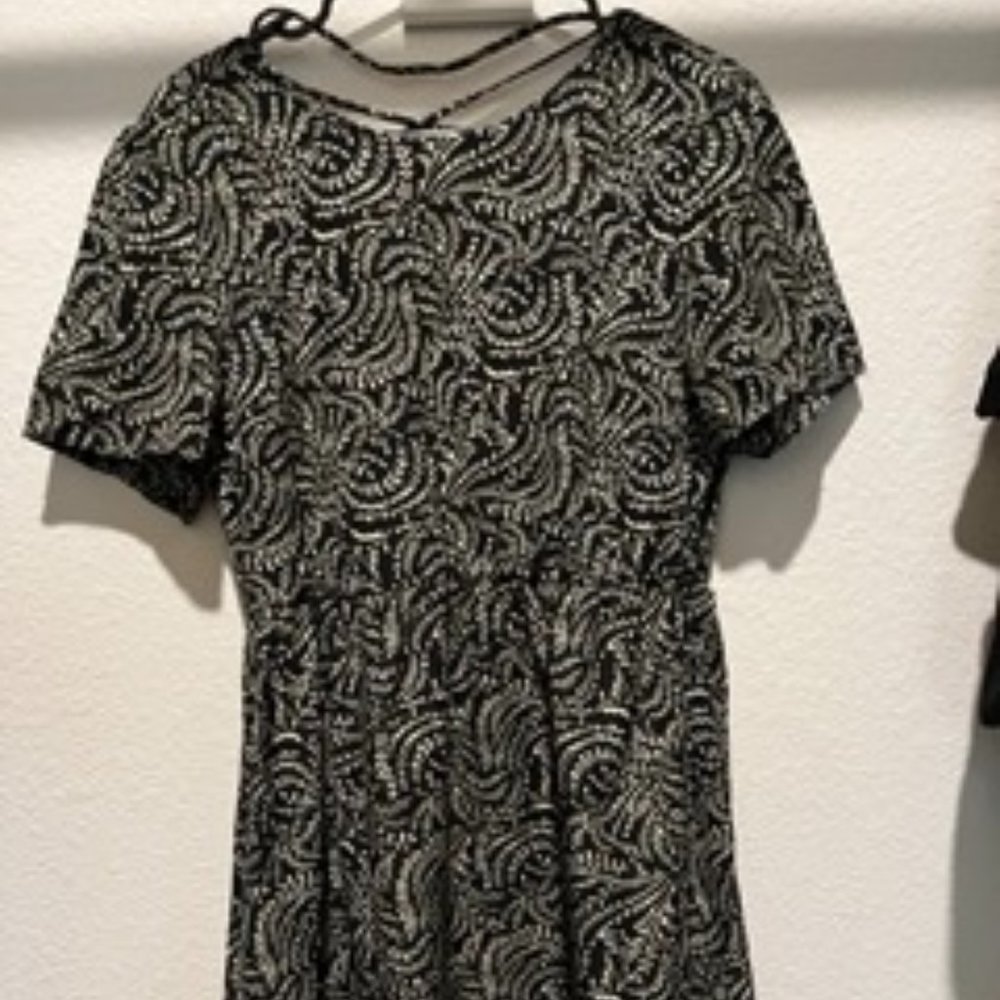 Brand New Distrubia Dress Floral Print with Lace Up Back